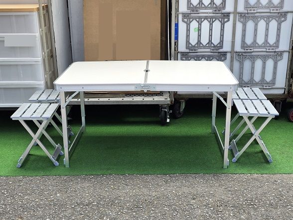 ベビーグッズも大集合 アルミテーブル 折りたたみ 展示未使用品】 椅子4脚 ○YR セット テーブル・チェアセット