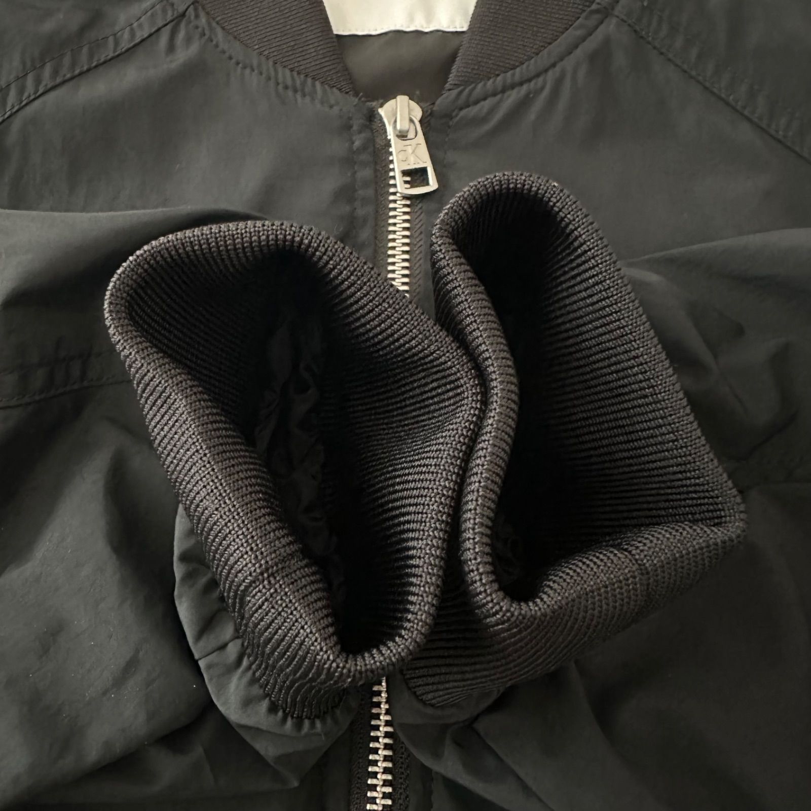 カルバンクライン ジーンズ クロップドパデッドジャケット GULLKHAN_COM