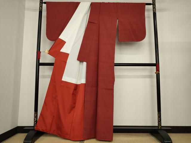 平和屋着物○本場結城紬 重要無形文化財 色無地 紅鳶色 正絹 逸品 未  