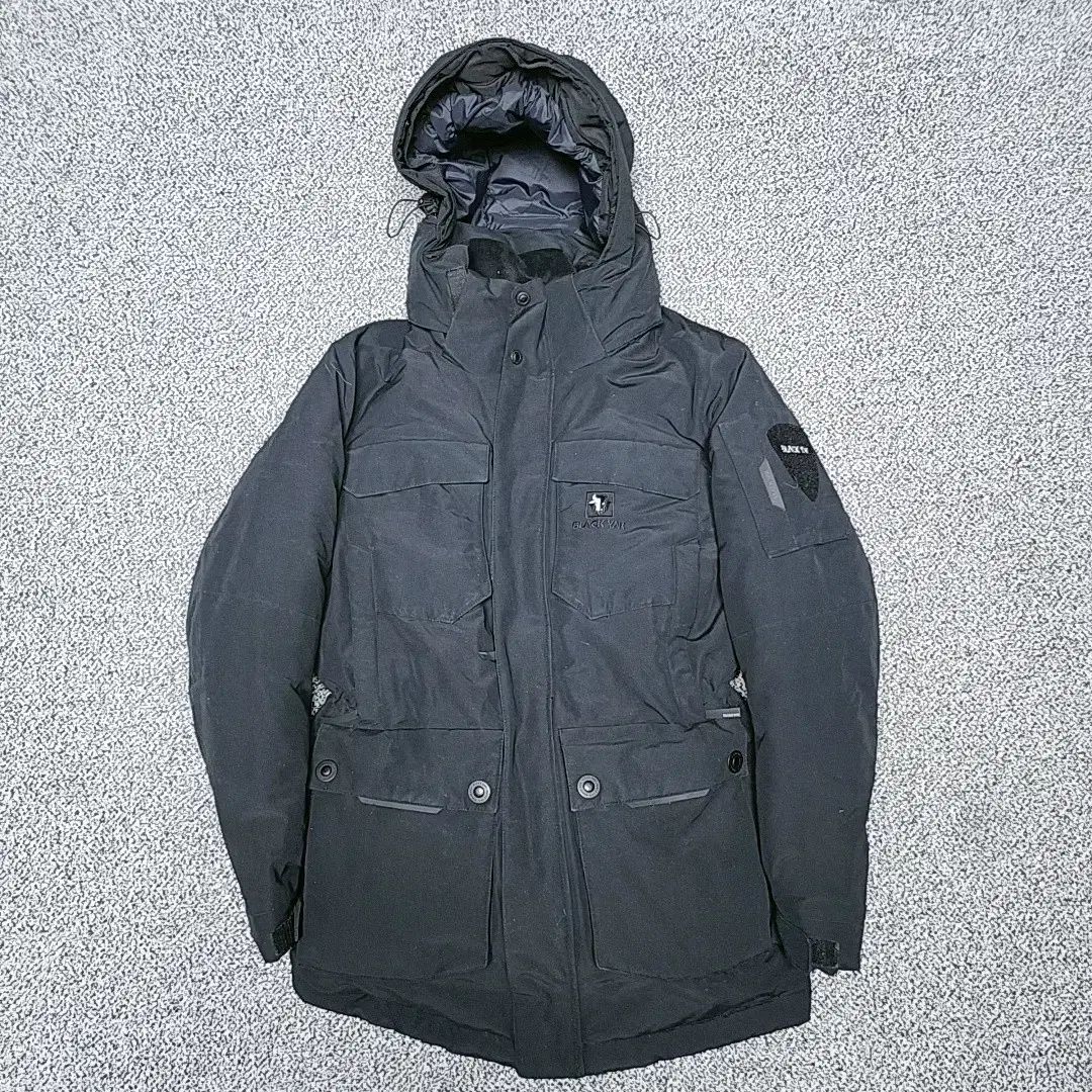 90 BLACK YAK(ブラックヤク) ダックダウン ダウンジャケット （ 855 ）