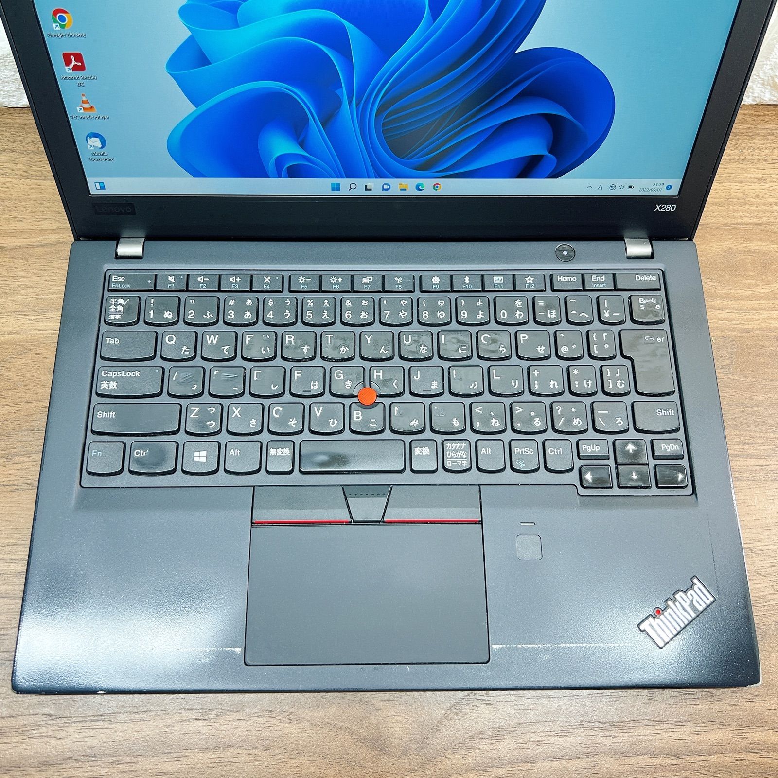 美品】Lenovo ThinkPad X280 第8世代 i5-