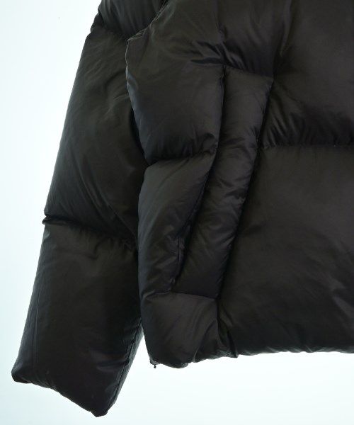 AMBUSH ダウンジャケット/ダウンベスト 黒 3600225F0499 AMBUSH ダウンジャケット/ダウンベスト メンズ 【古着】【中古