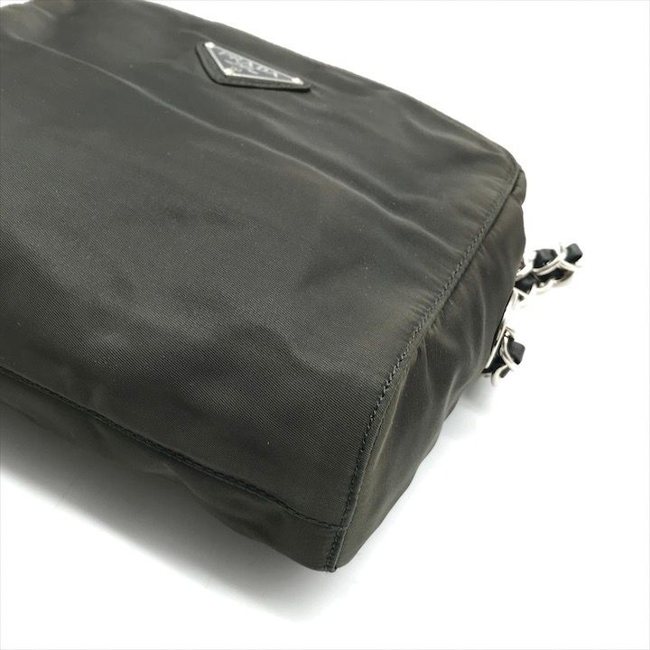 良品 PRADA プラダ 三角ロゴ ナイロン テスートミニ チェーン