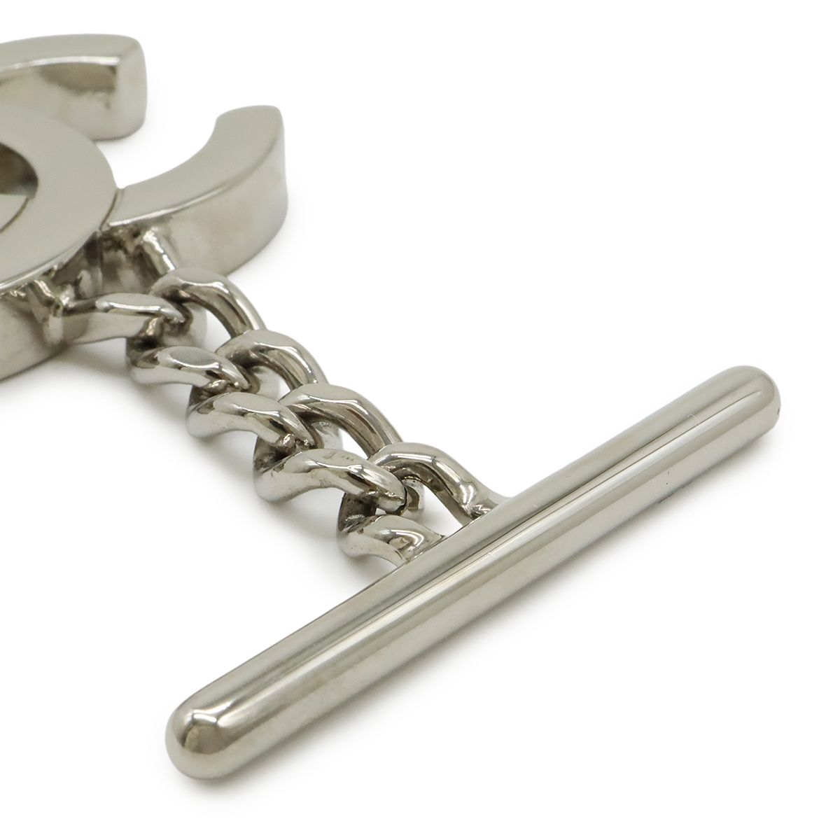 シャネル ココマーク チャーム　パリビアリッツ シルバーCHANEL CHANEL シャネル パリビアリッツ ココチャーム シルバー金具 【公式通販】