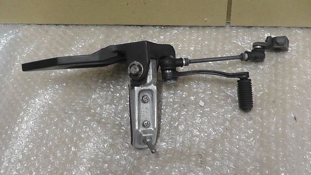 の シフトペダル