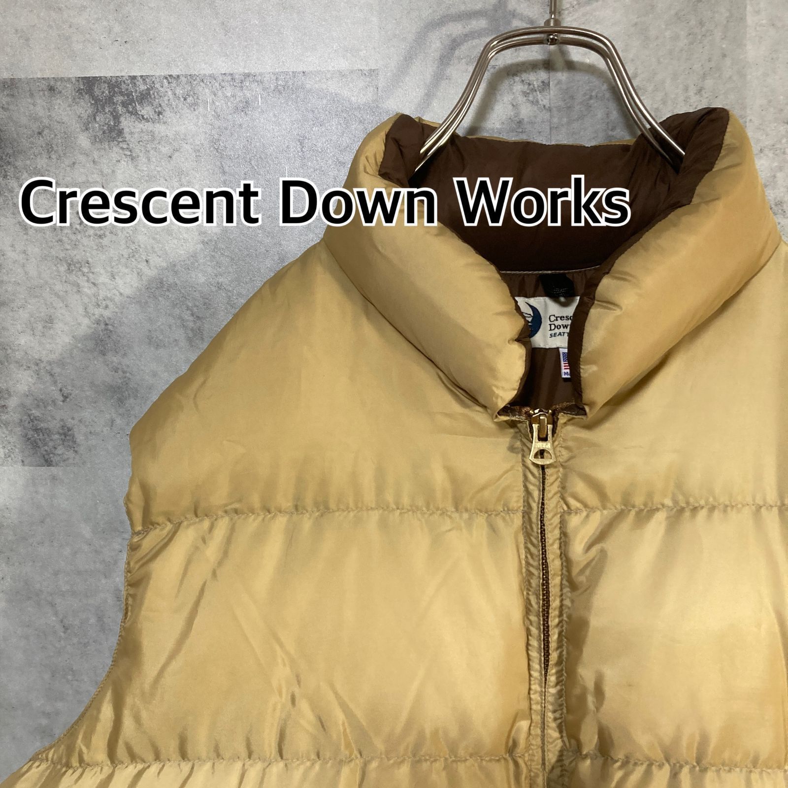 極美品・ピレネックス　ダウンベスト　REIMS VEST　ベージュ Pyrenex ピレネックス PYRENEX ダウンベスト SPOUTNIC MINI RIPSTOP