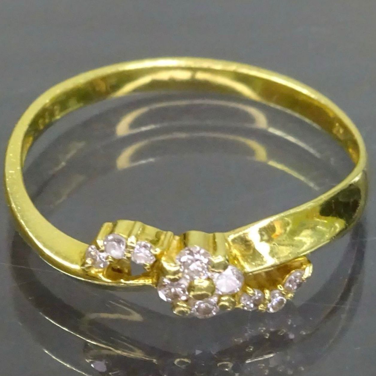 18金 K18 ゴールド GOLD 750 天然ダイヤモンド0.16ct デザイン リング 