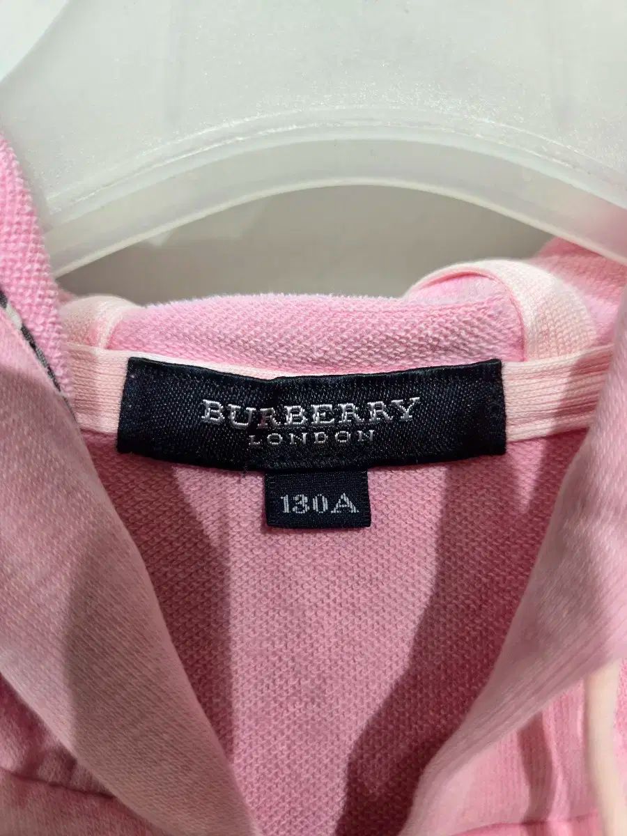 BURBERRY(バーバリー ) トゥイーン ロンドン ピンク フード付き