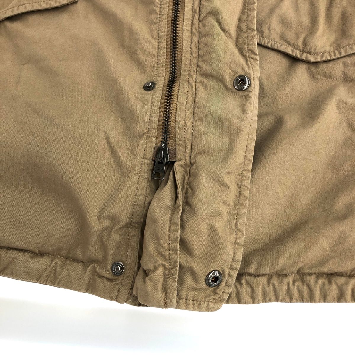 未使用品 HERNO ヘルノ M65 ジャケット サイズ:52 FI0054U 2100