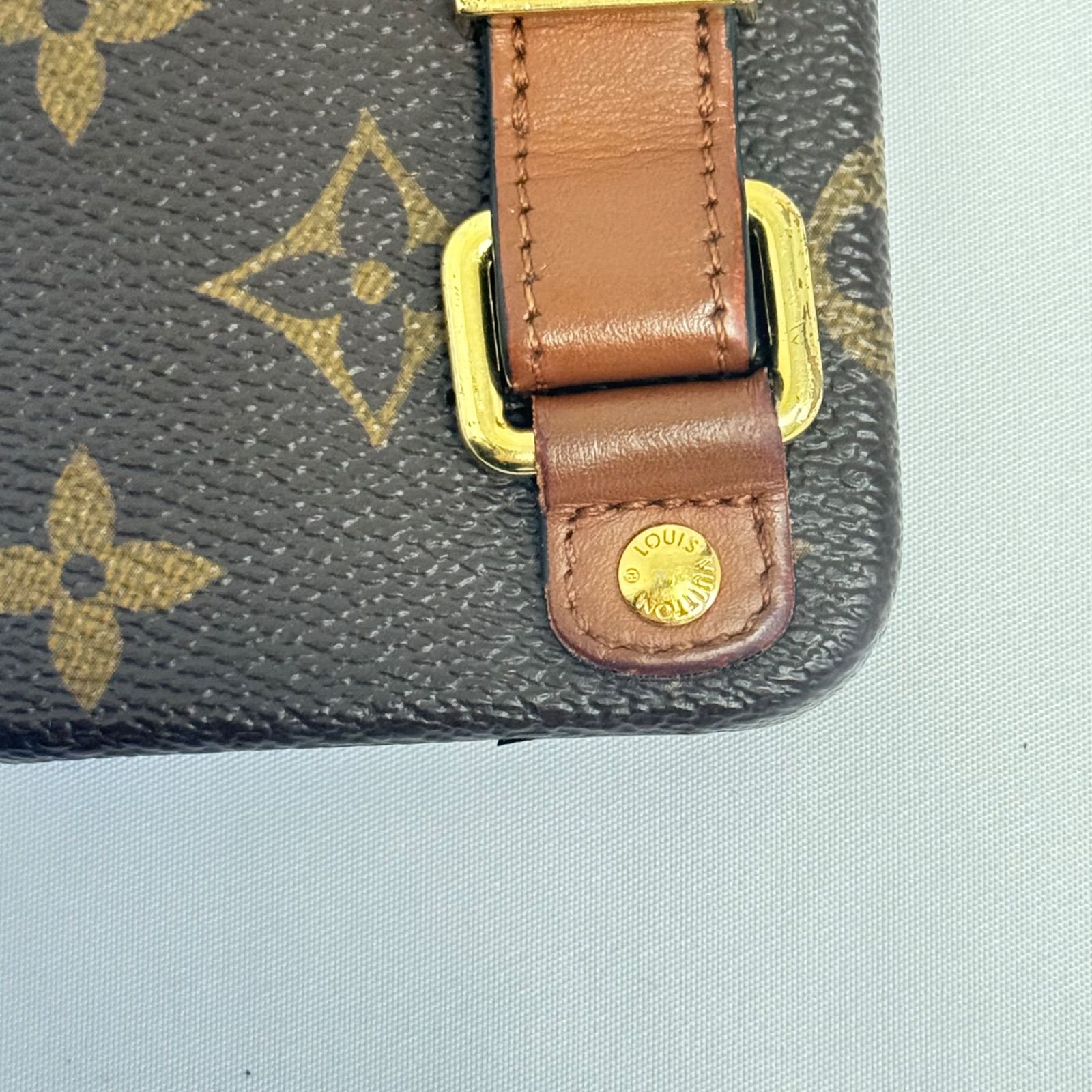 ルイヴィトン iPhoneケース 12/12Pro モノグラム ドーフィーヌ