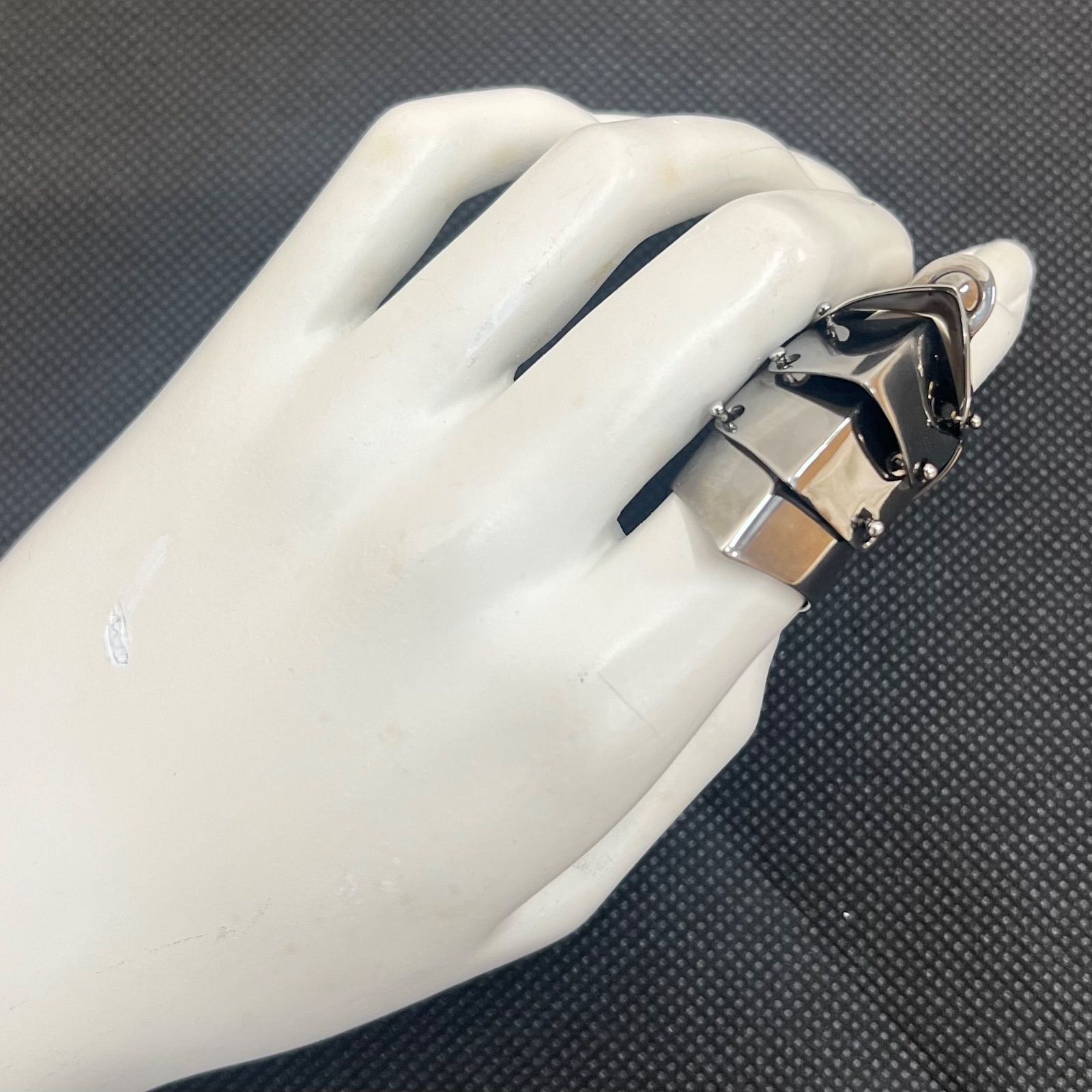 Vivienne Westwood ARMOUR RING L グレー