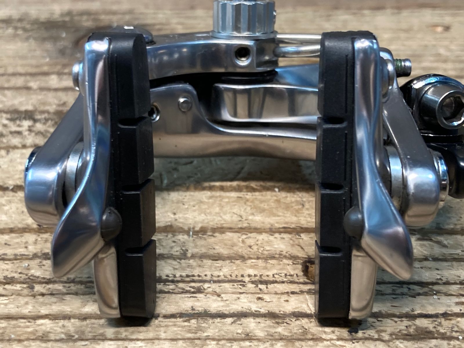 BR-7800 キャリパーブレーキ