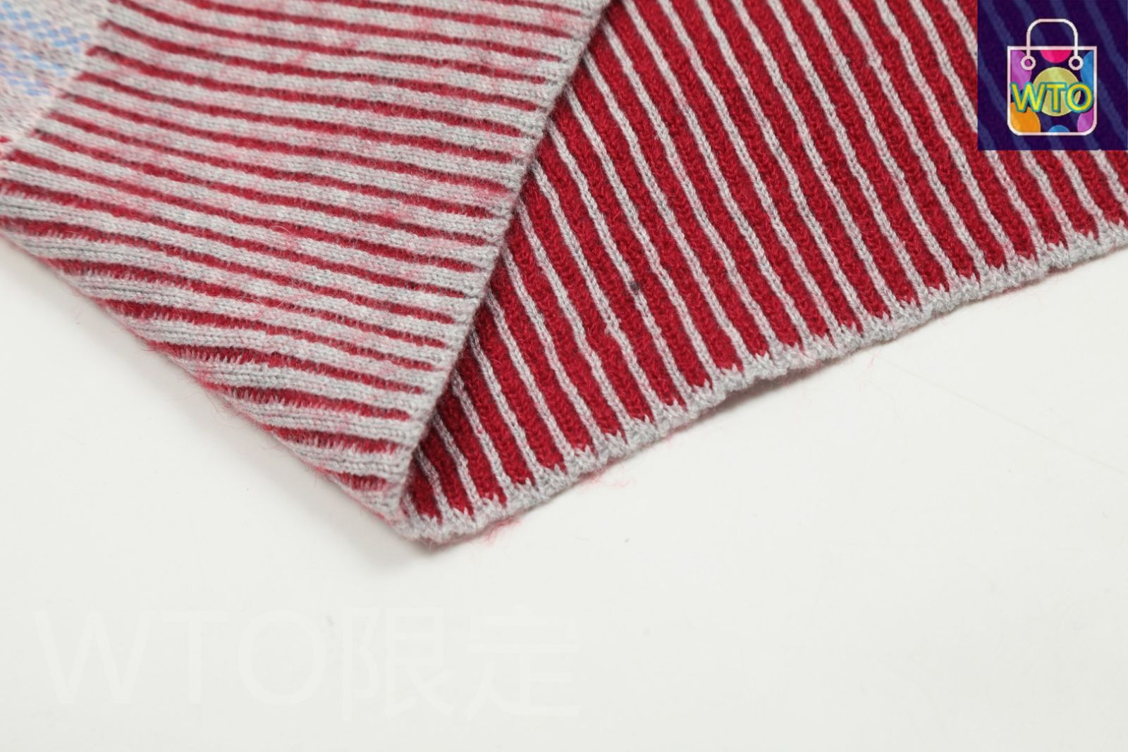 ニットセーター