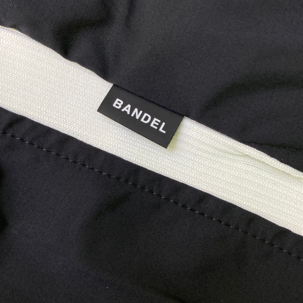 バンデル ストレッチパンツ