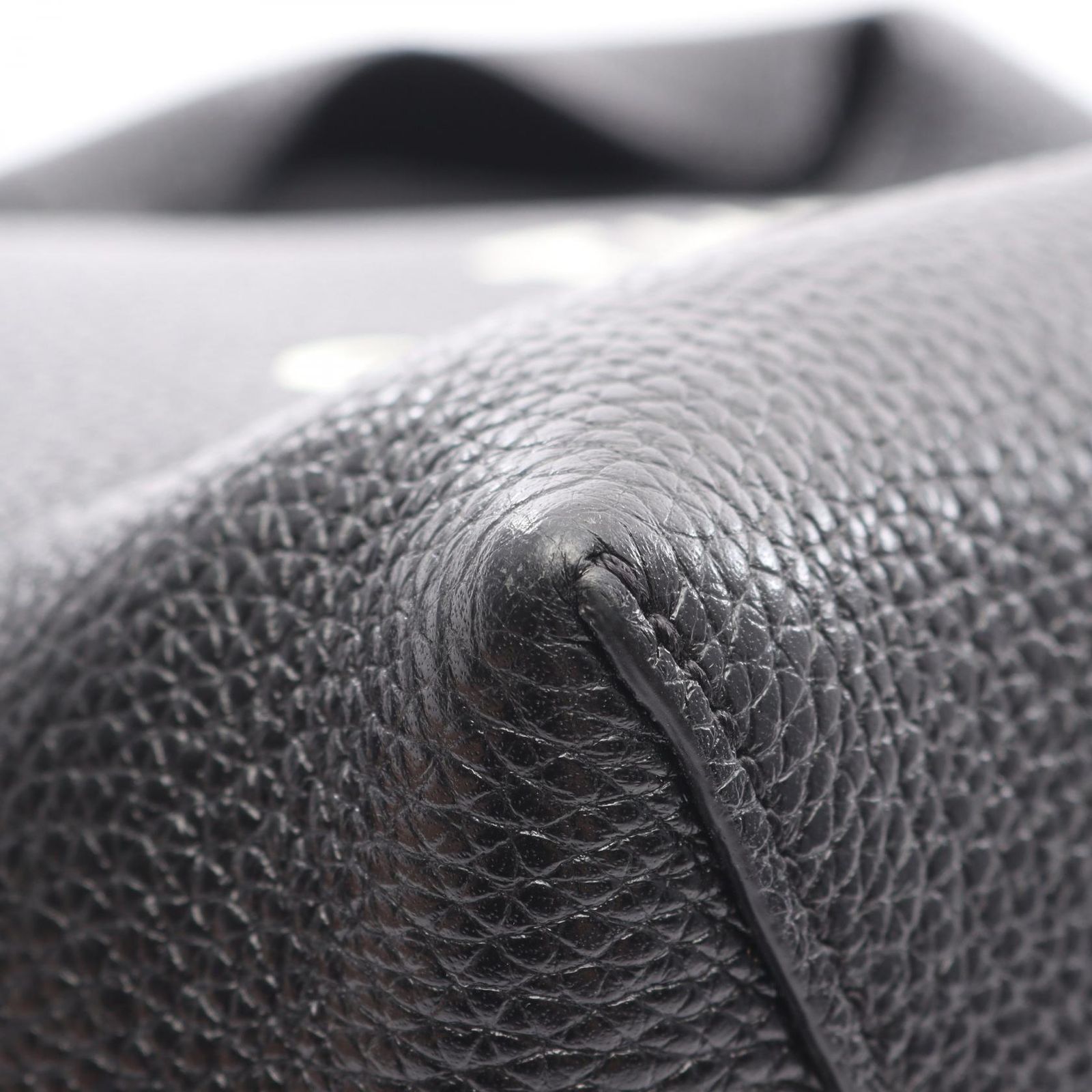 マークジェイコブス MARC JACOBS ハンドバッグ THE LEATHER SACK