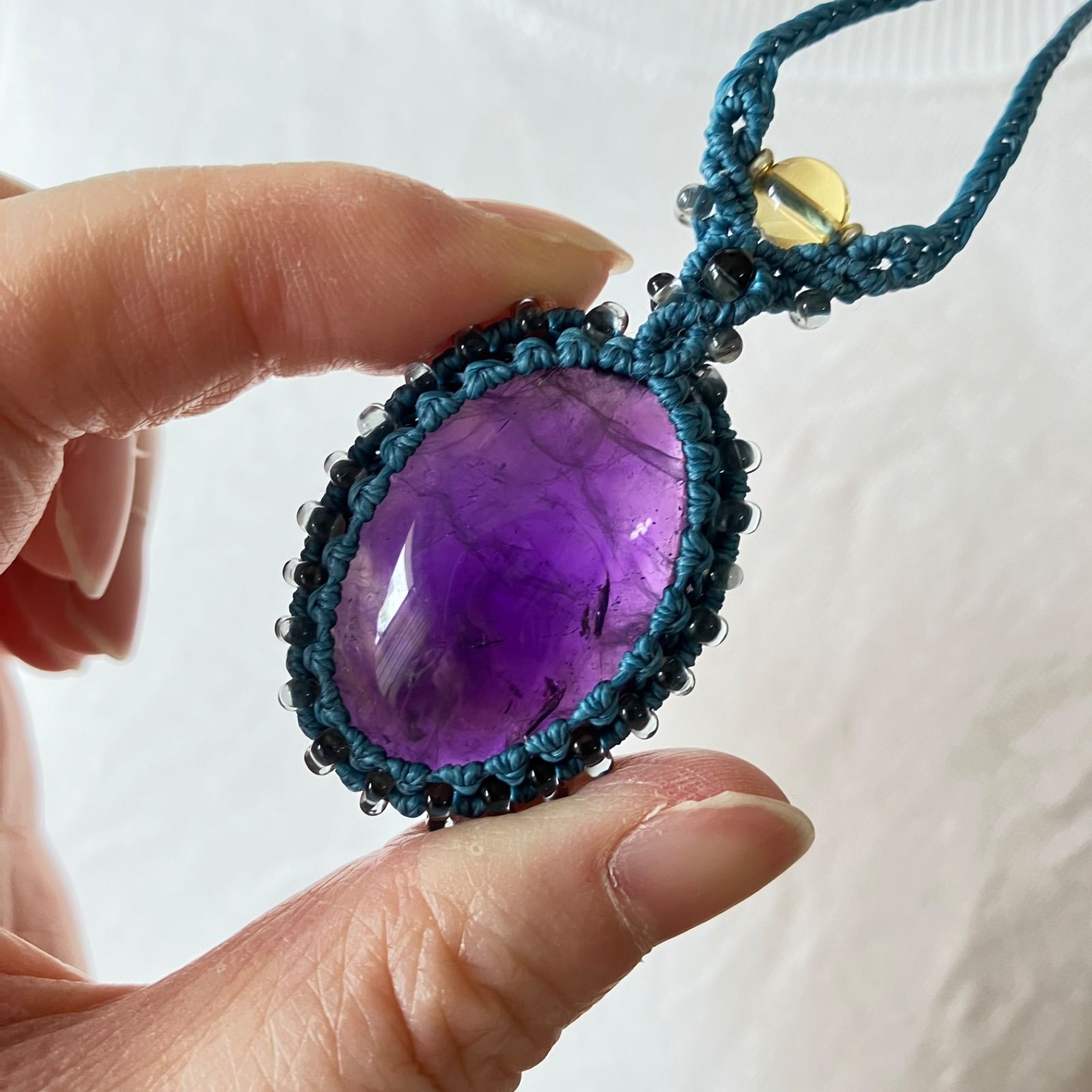 アメジストとシトリンのマクラメ編みネックレス ペンダント