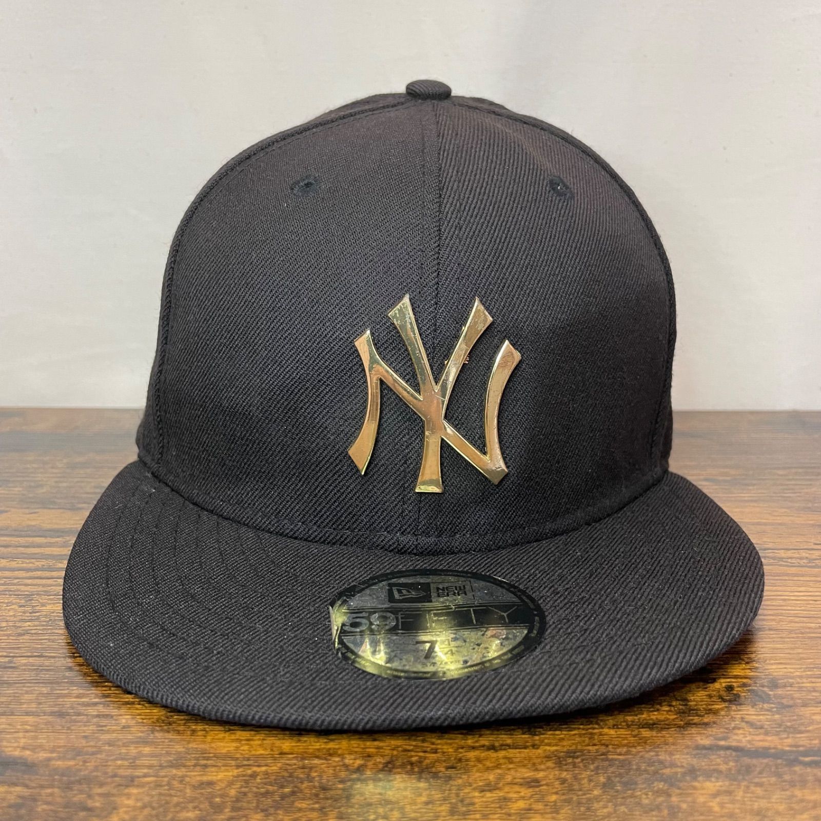 NEW ERA NY Gold×Black 希少 レアカラーゴールド - omegasoft.co.id