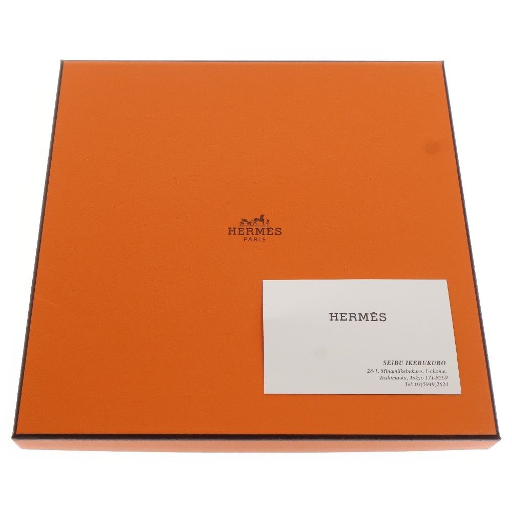 【新品未使用】HERMES スカーフ カレ90 すべては鞍の中に カレ 90 《すべては鞍の中に》 - オレンジ | Hermès - エルメス