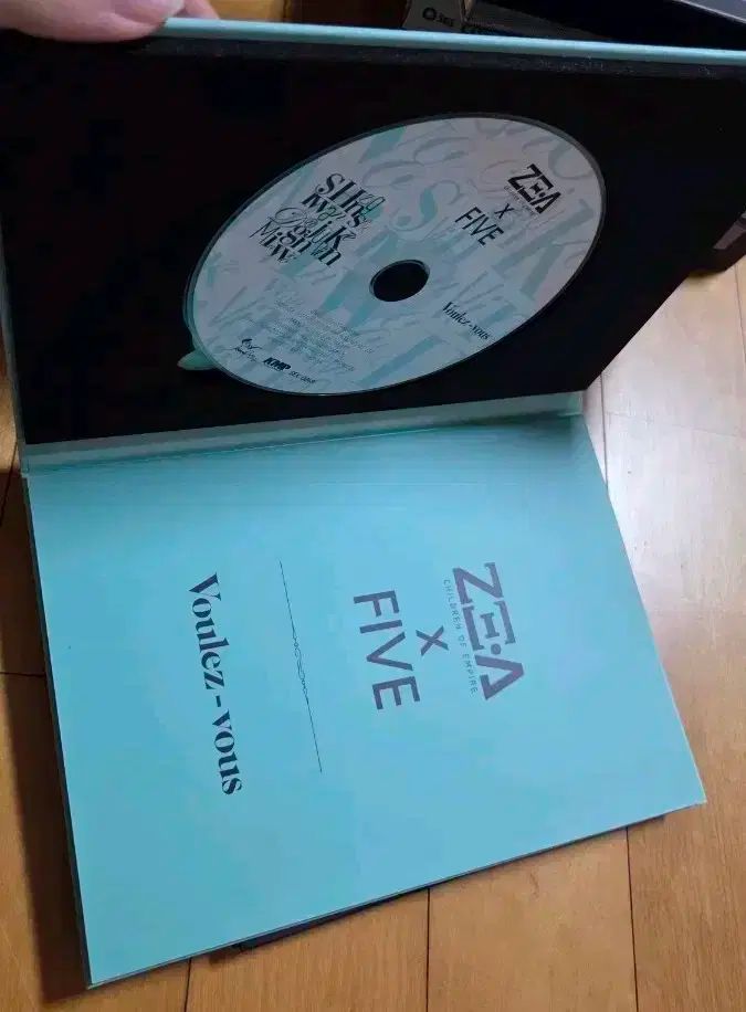 インペリアル G I-DLE アイドゥル サファイブ イム シワン YIM SIWAN パク ヒョンヒョン