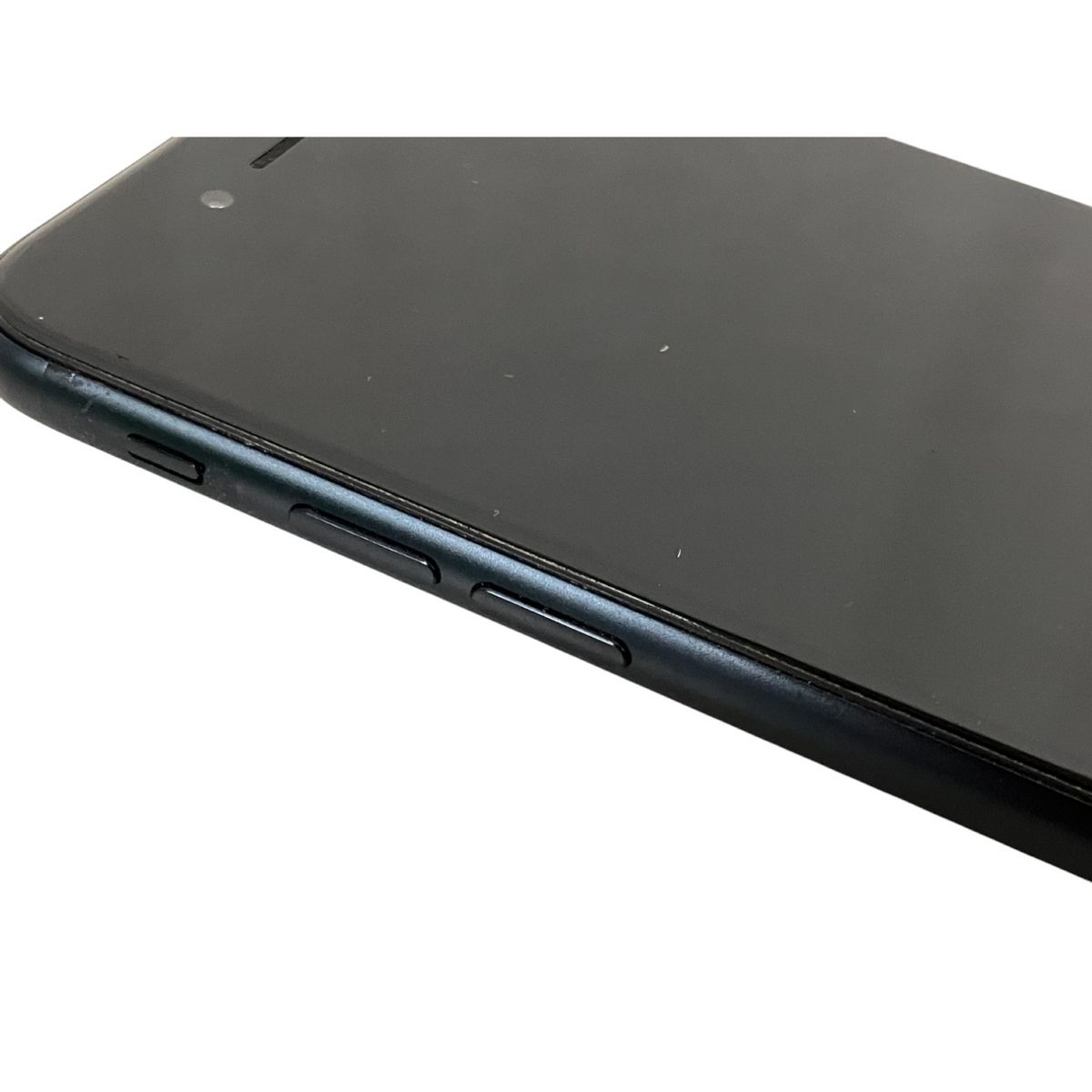携帯電話本体 Apple iPhone SE (MMYC33J/A) iPhone 8 【SIMロック解除済】Apple SE（第3世代）MMYC3J/A
