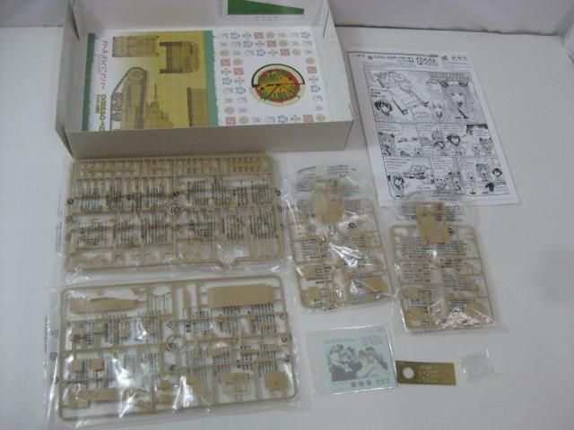 未組立 プラモデル プラッツ 1 35 ガールズ パンツァー CV 33カルロ ベローチェ アンツィオ高校