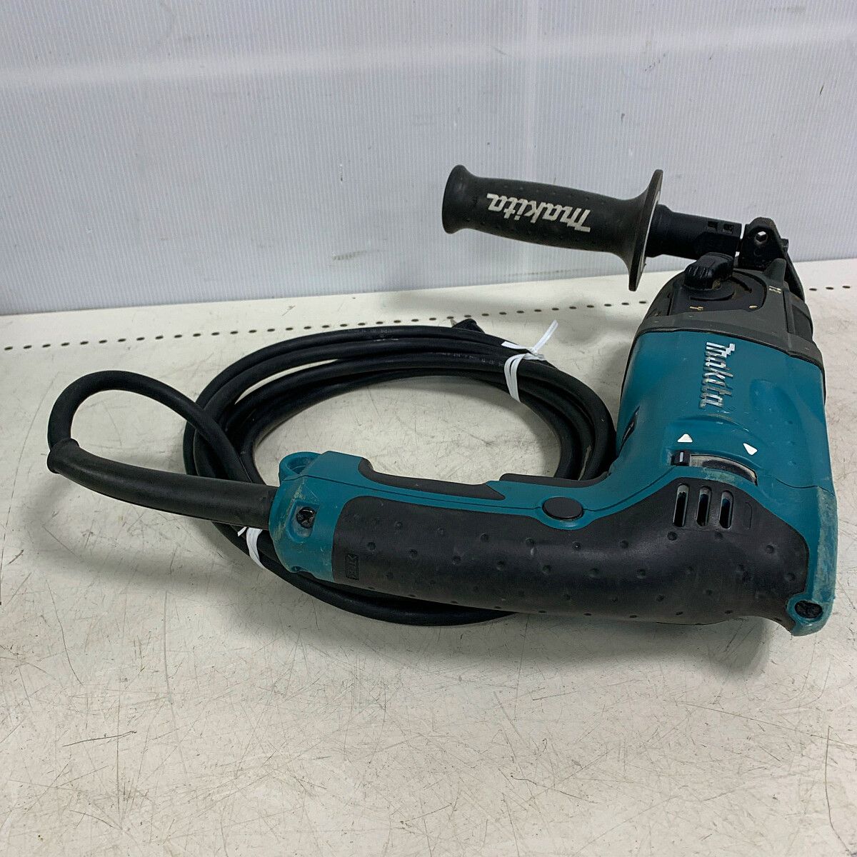 ♭♭MAKITA マキタ 24ｍｍ　ハンマドリル HR2470F