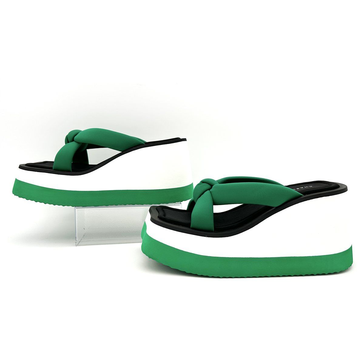 □新品未使用品□ CHARLES & KEITH タナー ノットウェッジ 厚底