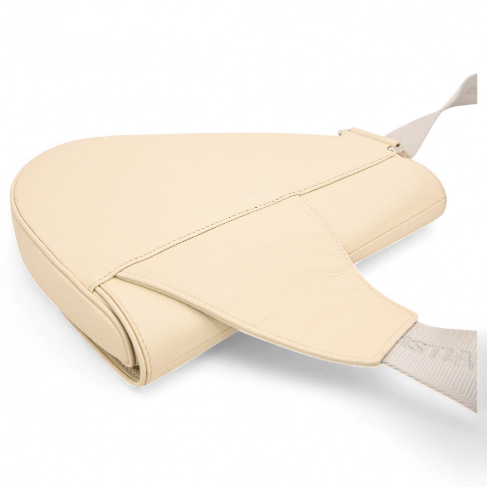 Dior ホワイト サドル ショルダーストラップ付き 楽天市場】【極