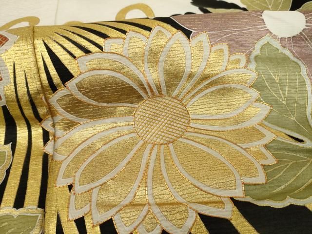 平和屋着物○豪華振袖 駒刺繍 乱菊 黒地 金彩 ロング丈 正絹 逸品