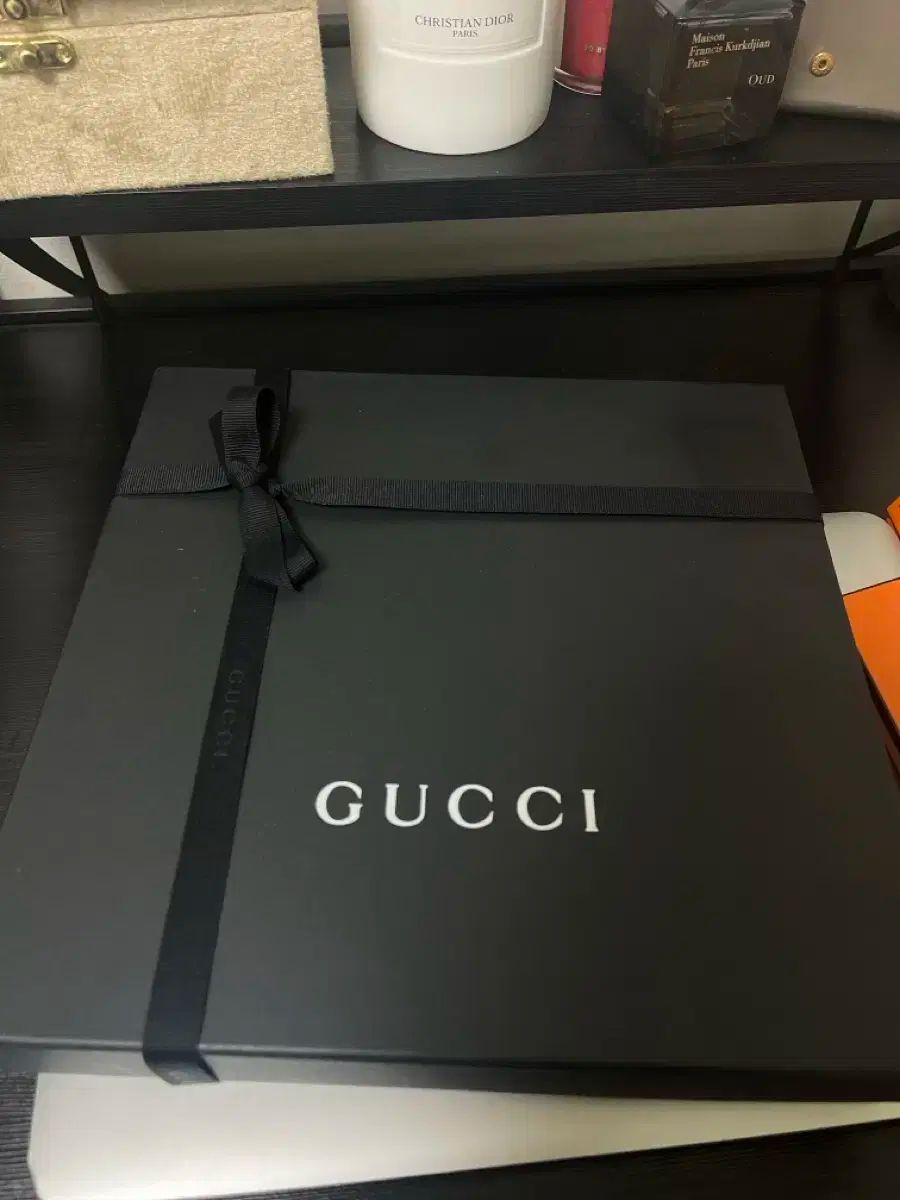 GUCCI グッチ