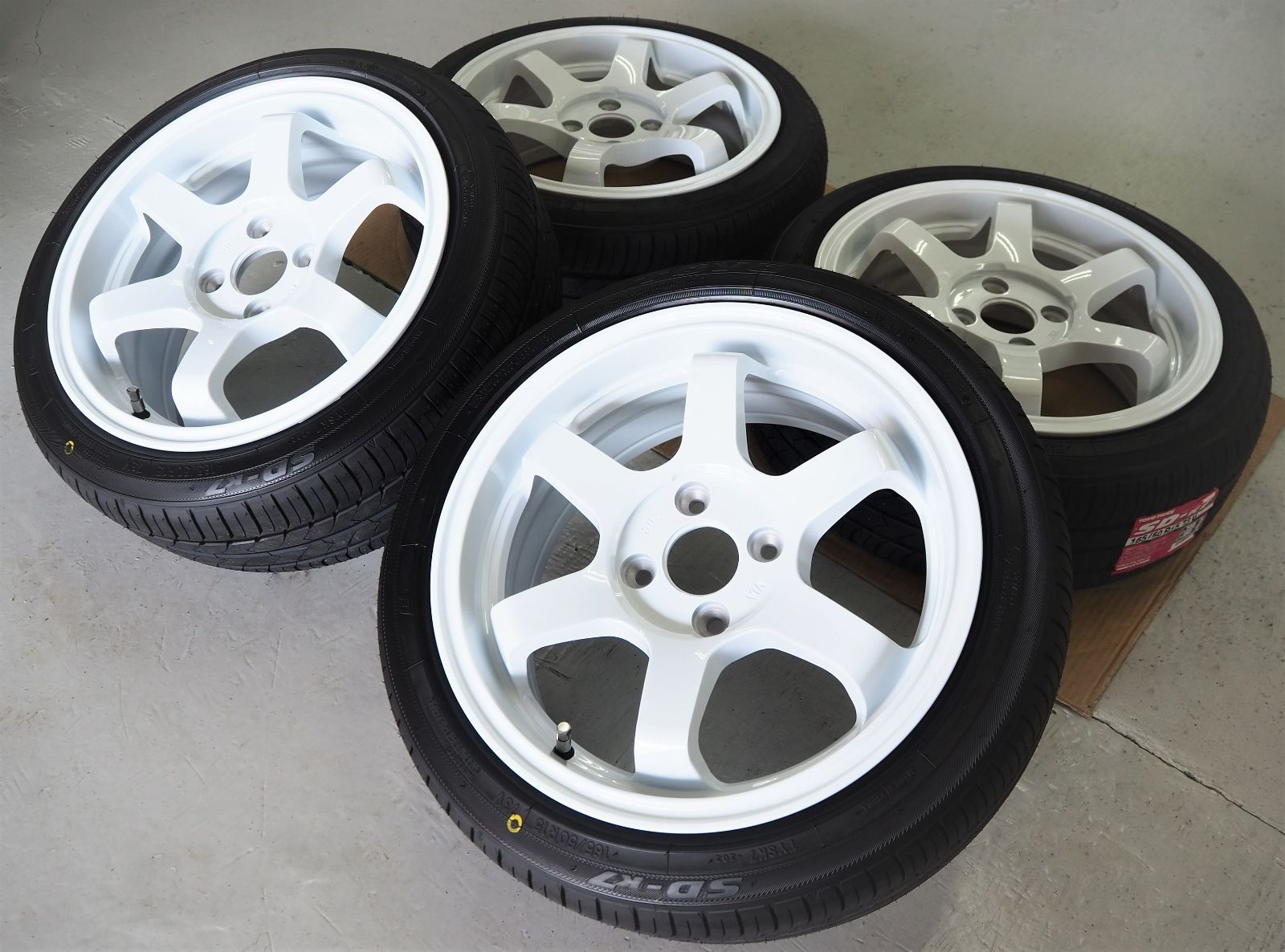 コンケイブ 引っ張り 軽量 VALOR Racing TS6R 15inch 6.5J 4-100 +38