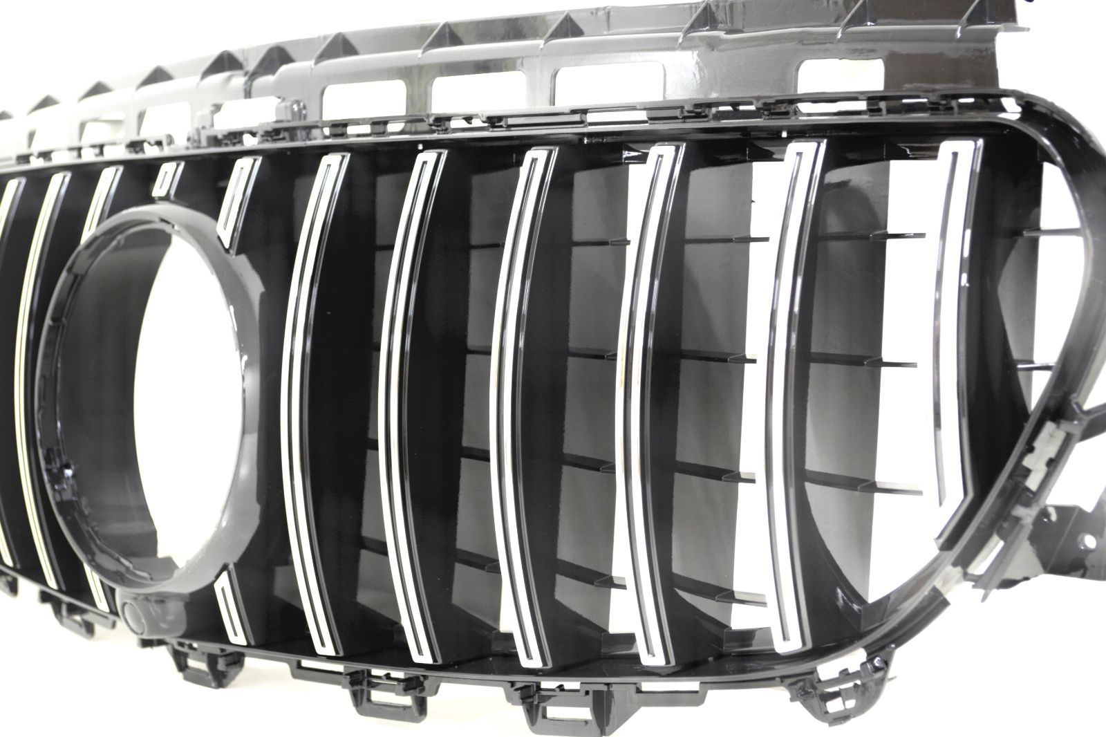 テリオスキッド J111G 左フロントドア L 4WD アサヒ M2H3 67002-87409