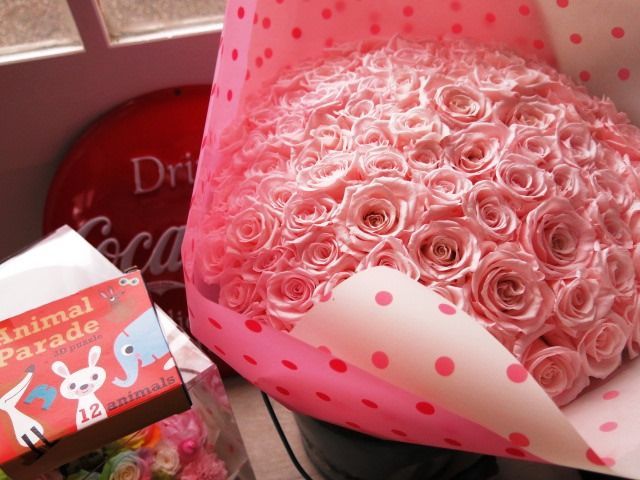 ピンクバラ 90本 プリザーブドフラワー ピンクバラ 花束 ピンクバラ90本使用 プリザーブドフラワー 花束 枯れずにいつまでもキレイなピンクバラ ◆誕生日プレゼント 成人祝い 記念日の贈り物におすすめのフラワーギフト WWW_NOITHATQUANGTHANH_NET