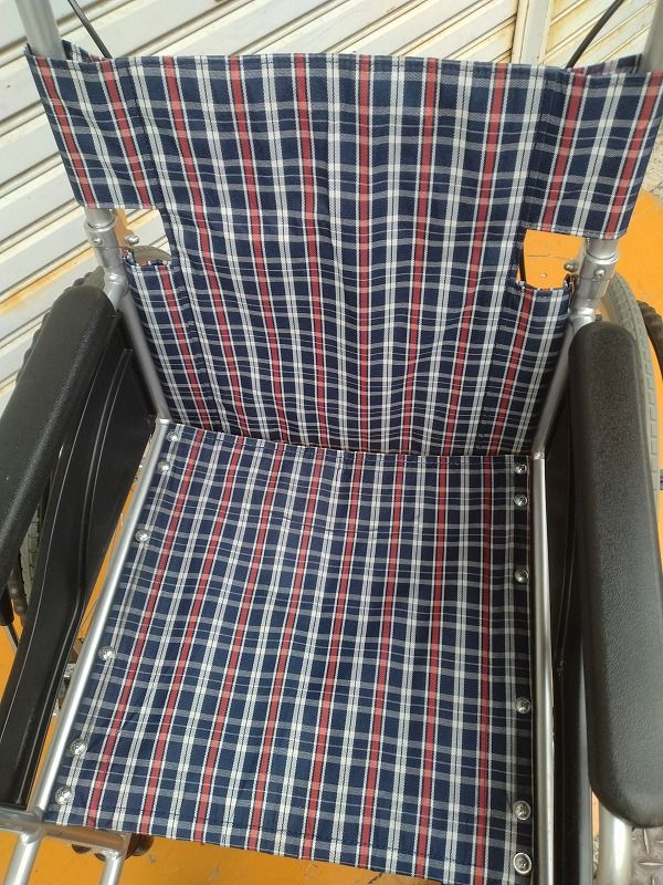 パーリーゲイツPGG DRY STATUSハーフジッパーホワイトサイズ4 パーリー