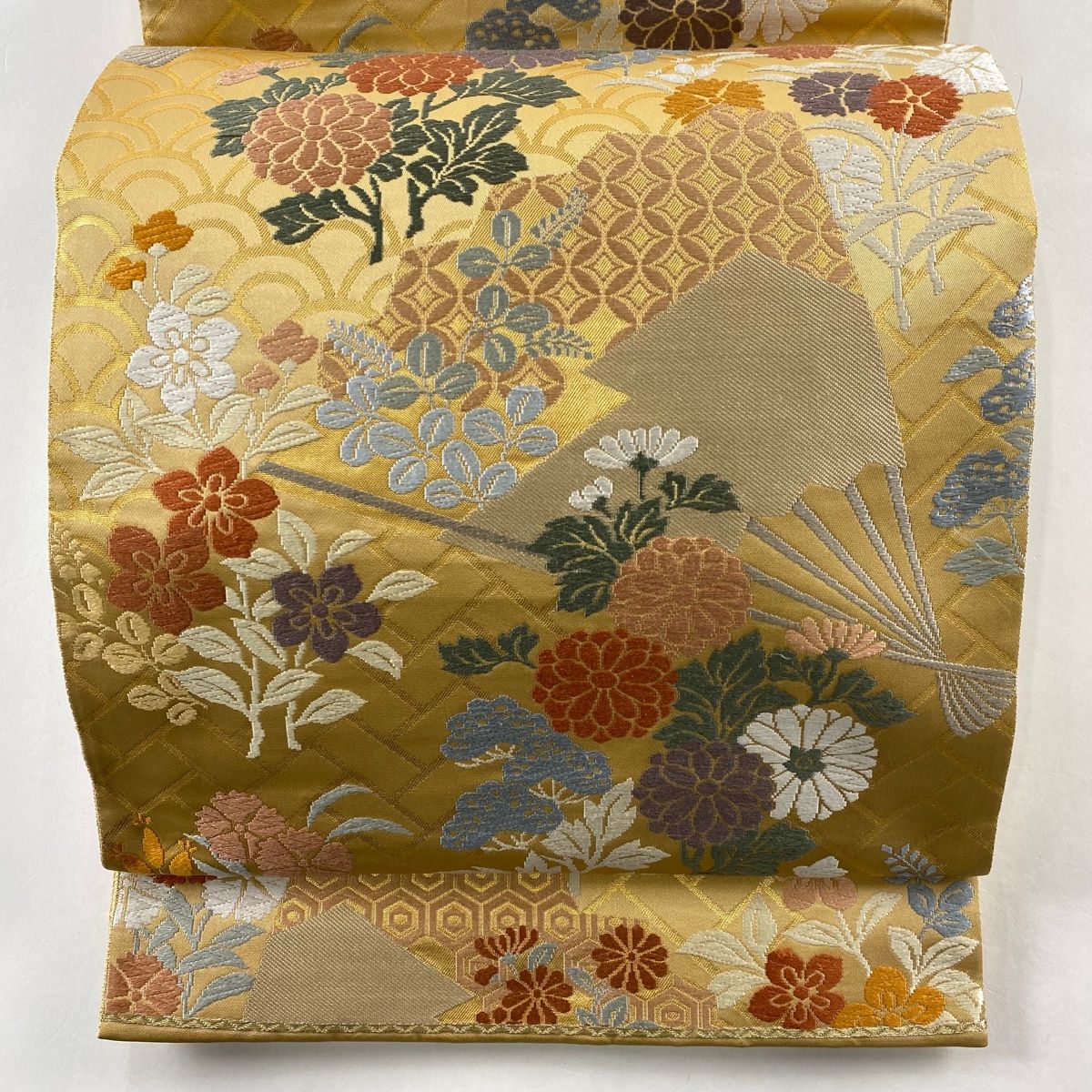 袋帯 美品 秀品 扇 菊 箔 金色 六通 正絹 【中古】 袋帯 秀品