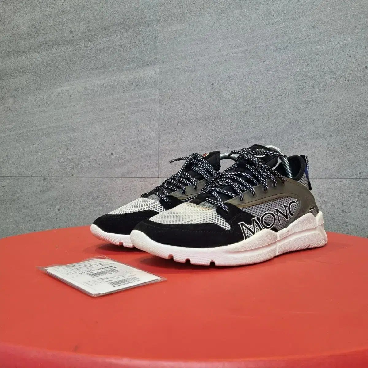 【雷市場（ポンジャン）商品韓国直送】 MONCLER(モンクレール) アナキン スニーカーズ 未着用 新品