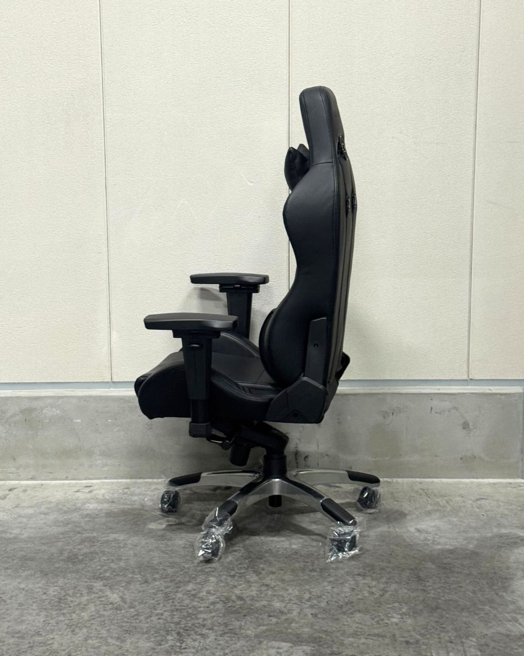 Bランク AKR-PREMIUM|LOW-RAVEN AKRacing チェア Premiumシリーズ