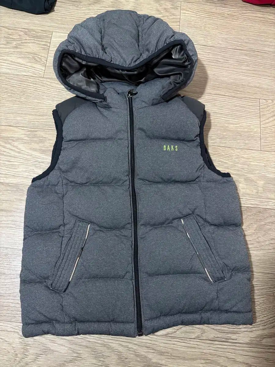 DAKS(ダックス) ベスト 120