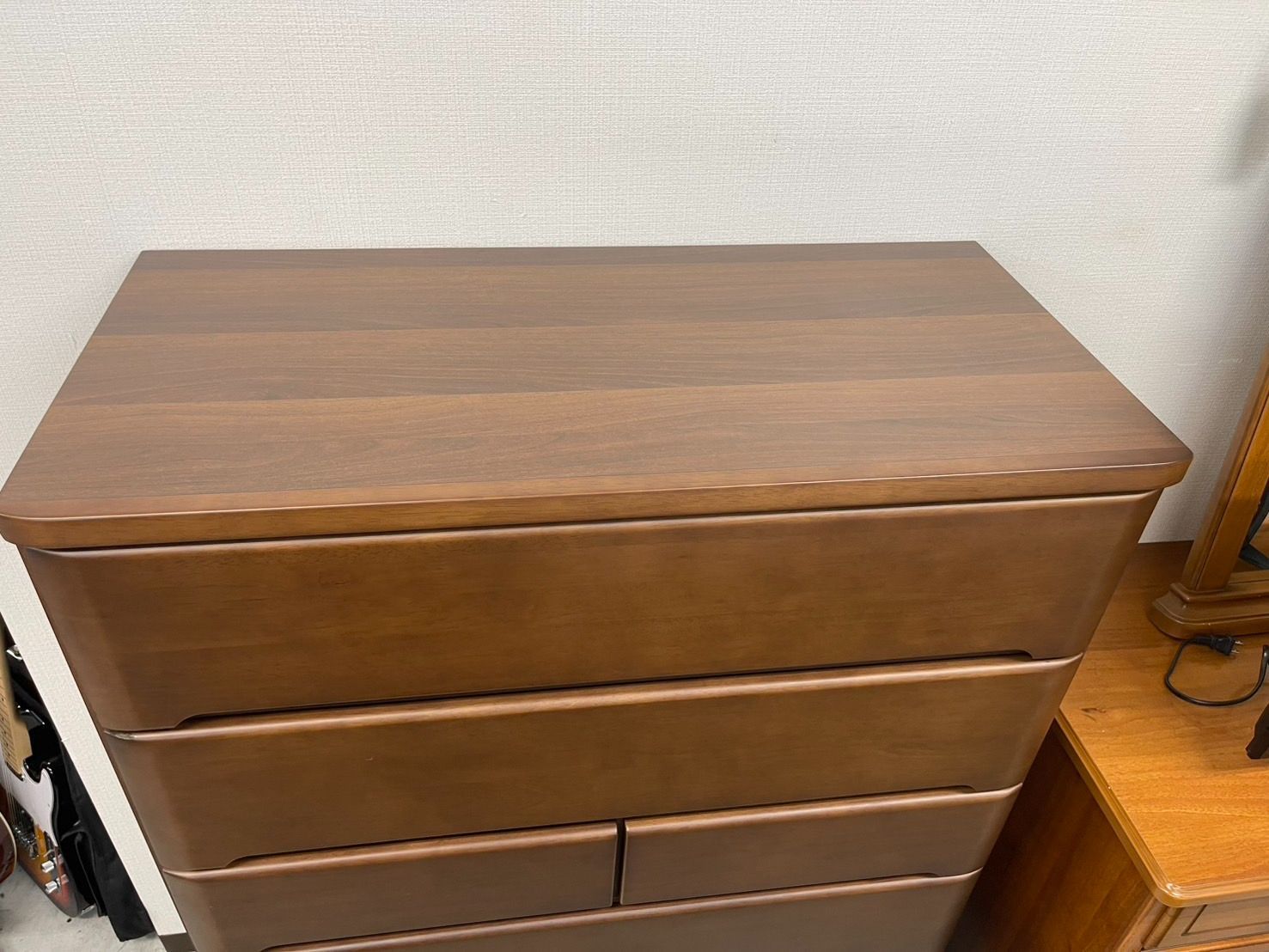 ロココ調 ヨーロピアンスタイル 猫脚 チェスト 手彫り彫刻 4段6杯 完成