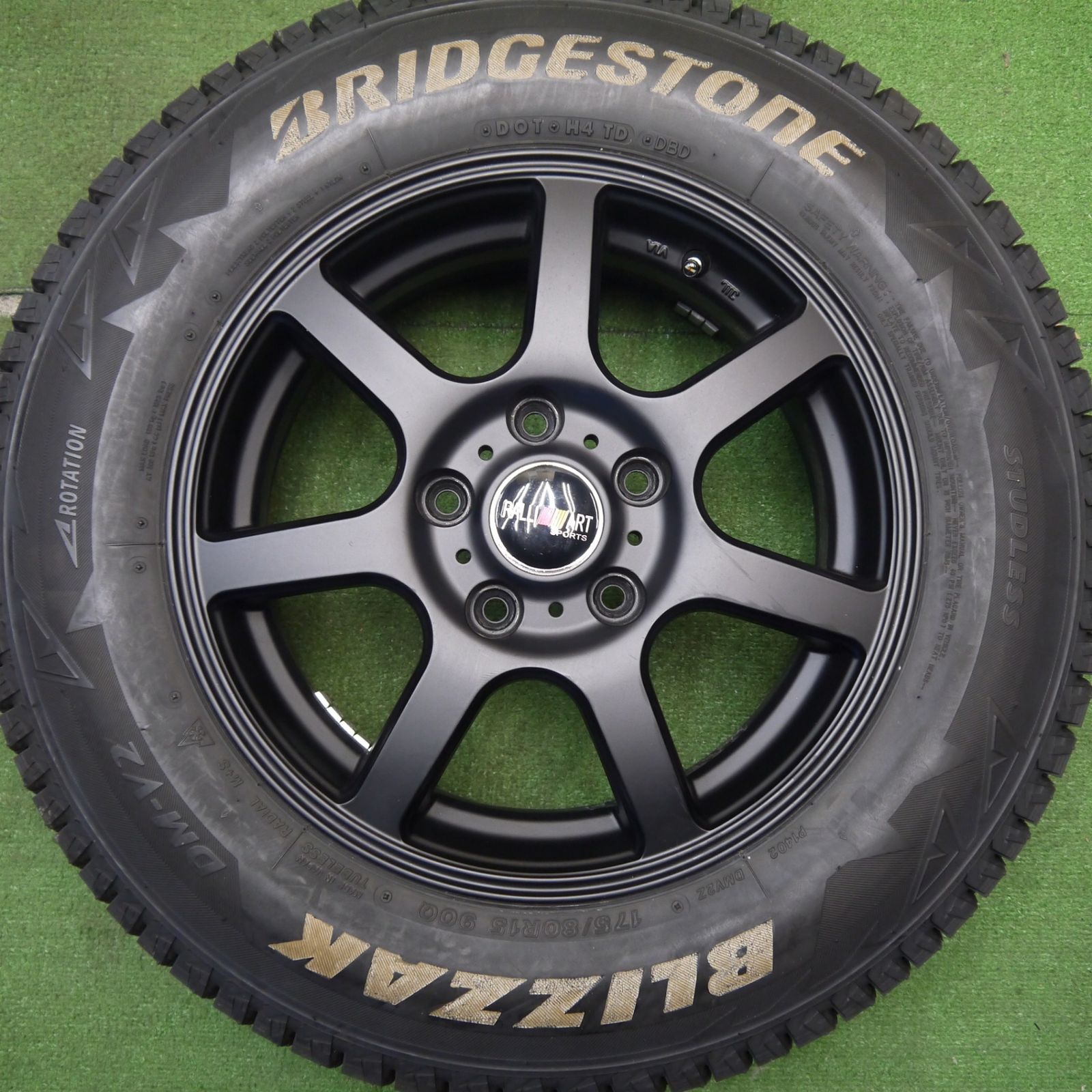 □ブリヂストン DM-V2 175/80R15 スタッドレスタイヤホイール □ブリヂストン DM-V2 175/80R15 スタッドレスタイヤホイール 送料無料