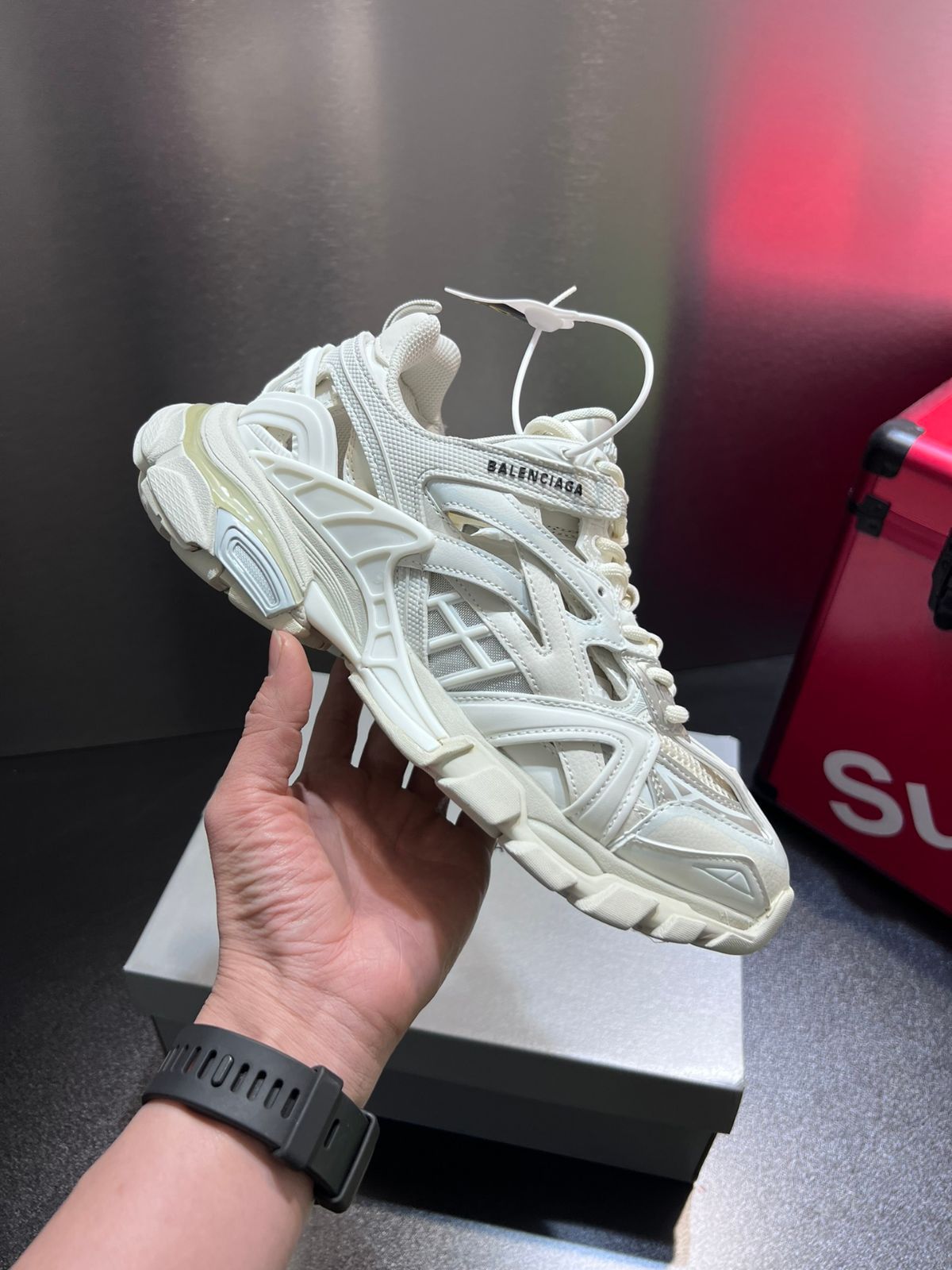 Balenciaga Track2  バレンシアガ  スニーカー メッシュ＆ナイロン ユニセックス  ホワイト