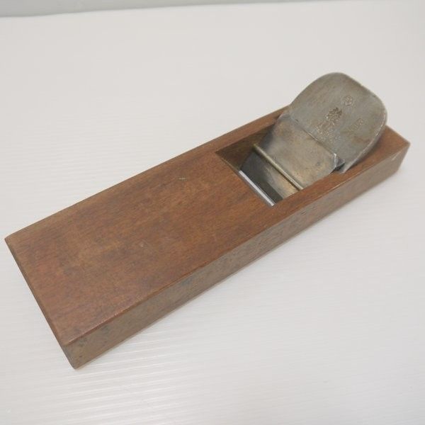 【当店限定販売】 在銘鉋 名匠 雅鳳 寸八 かんな カンナ 大工道具 DIY≡DT5816 メンテナンス