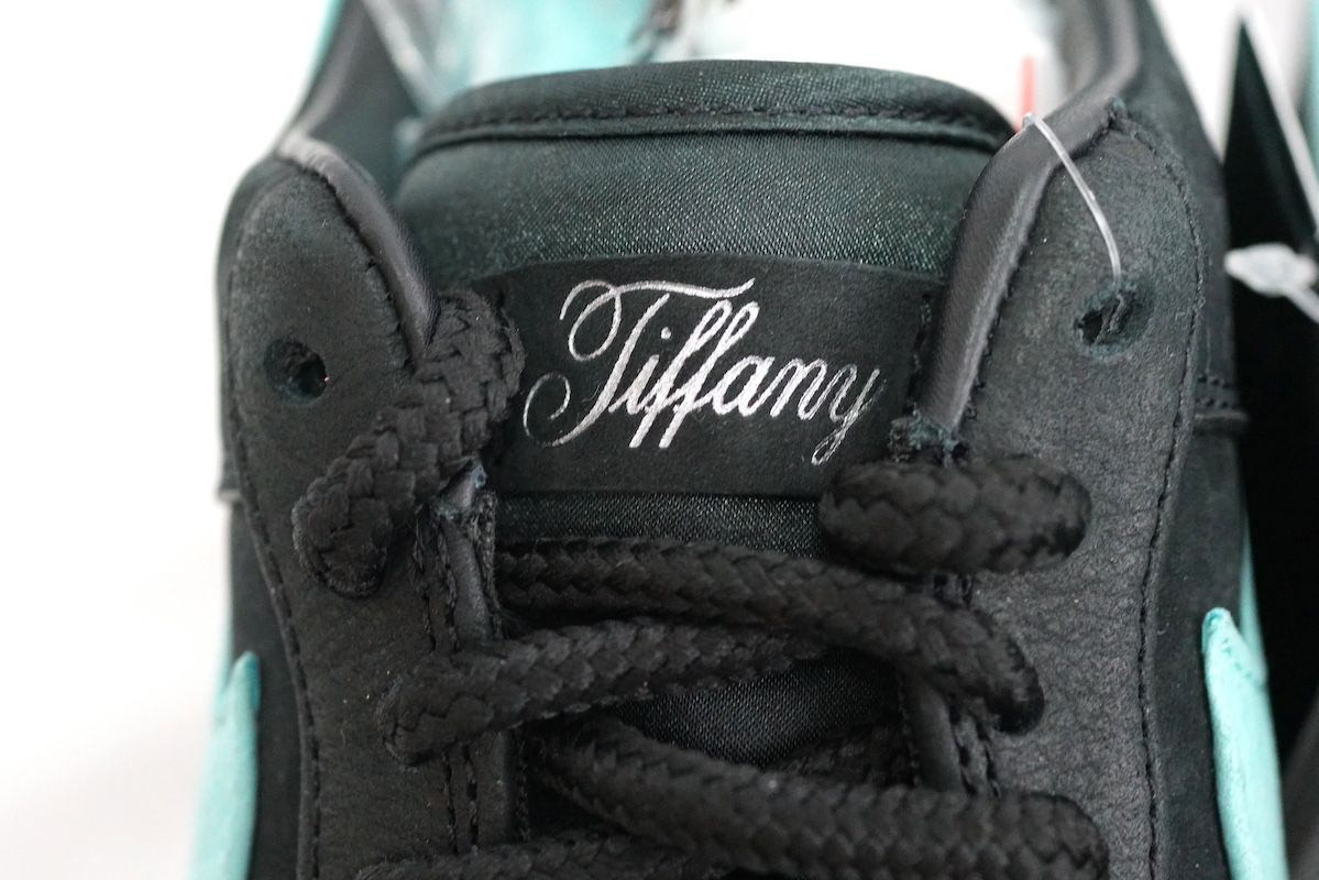 Tiffany & Co. Nike Air Force 1 Low 1837 ティファニー ナイキ