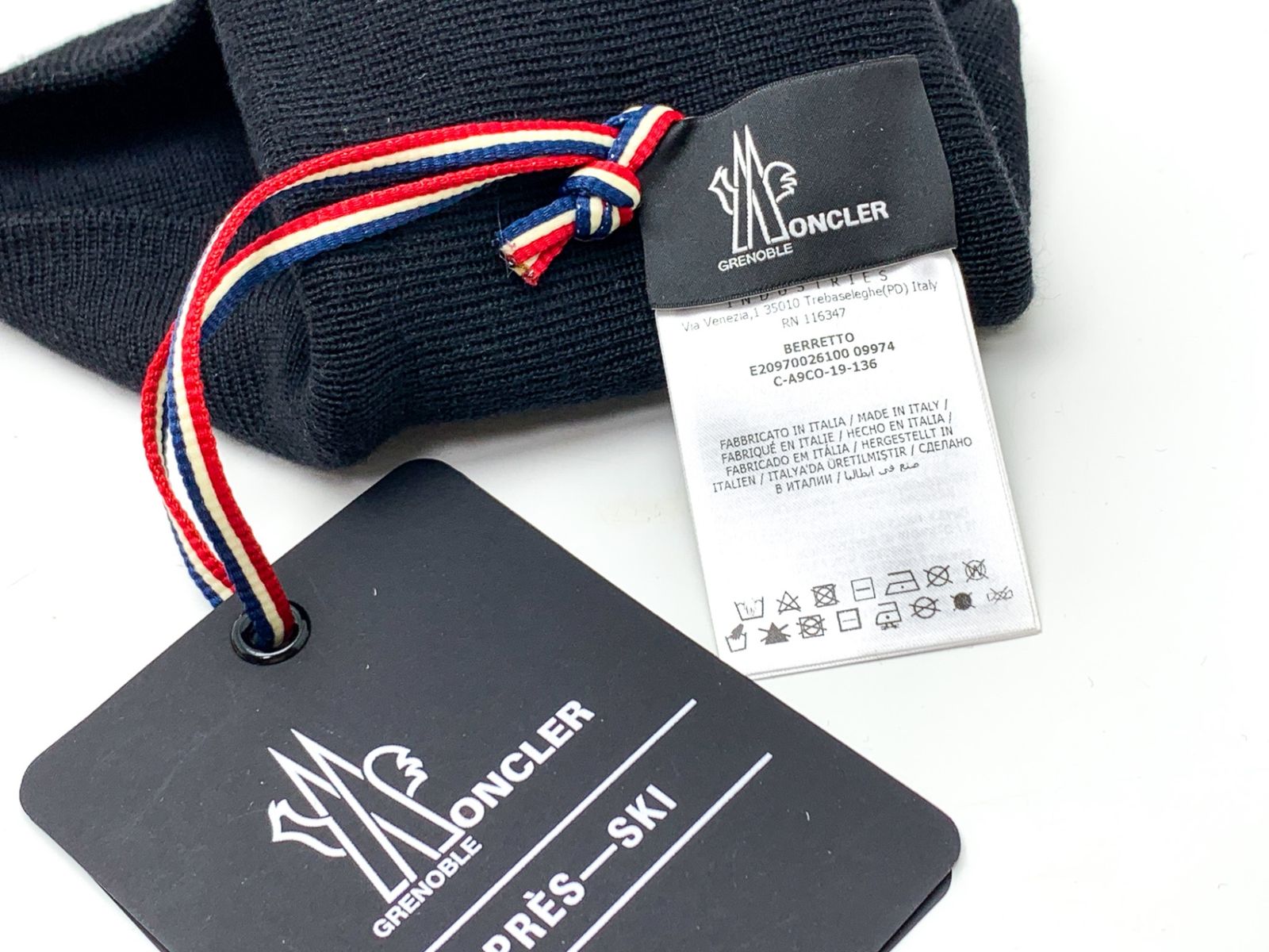 グルノーブル 黒