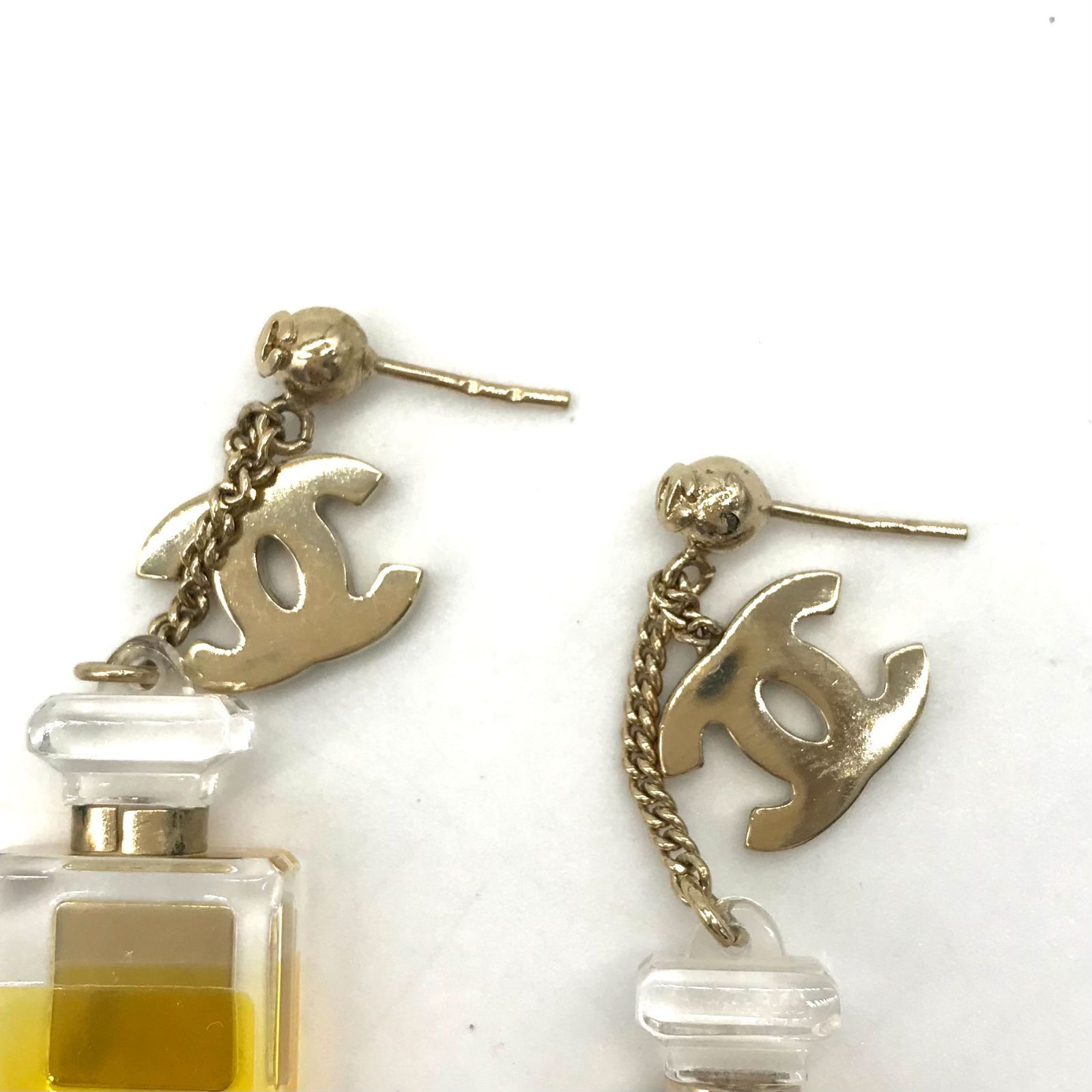 ☆CHANEL No.5 香水ボトル ピアス☆ arutas.co.jp