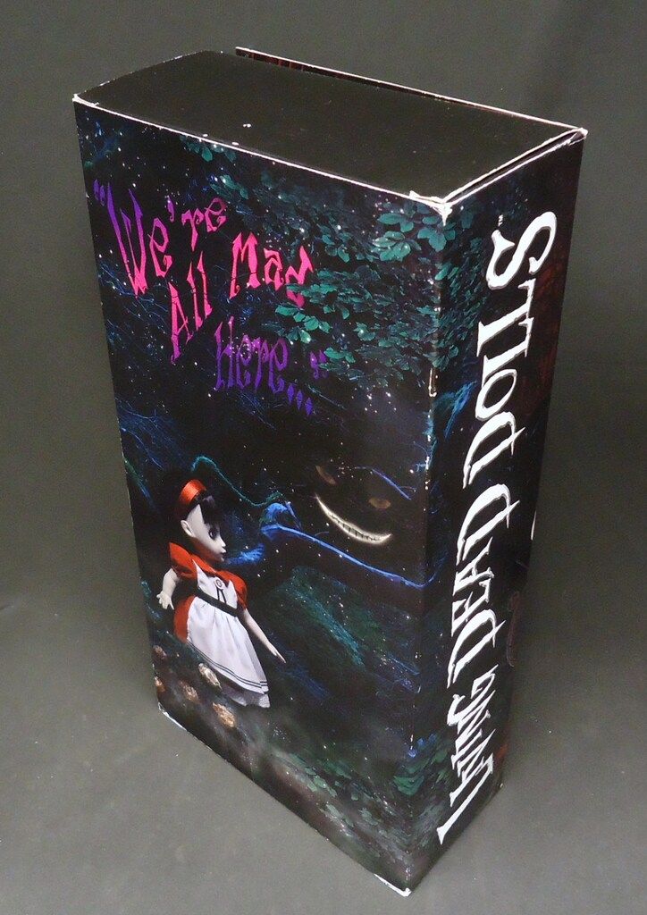 メズコ リビングデッドドールズ イン ワンダーランド Eggzorcist as the White Rabbit WWW_STEELWINDOWSANDDOORS_COM