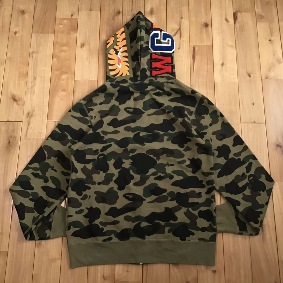 1st camo green シャーク パーカー Lサイズ shark full zip