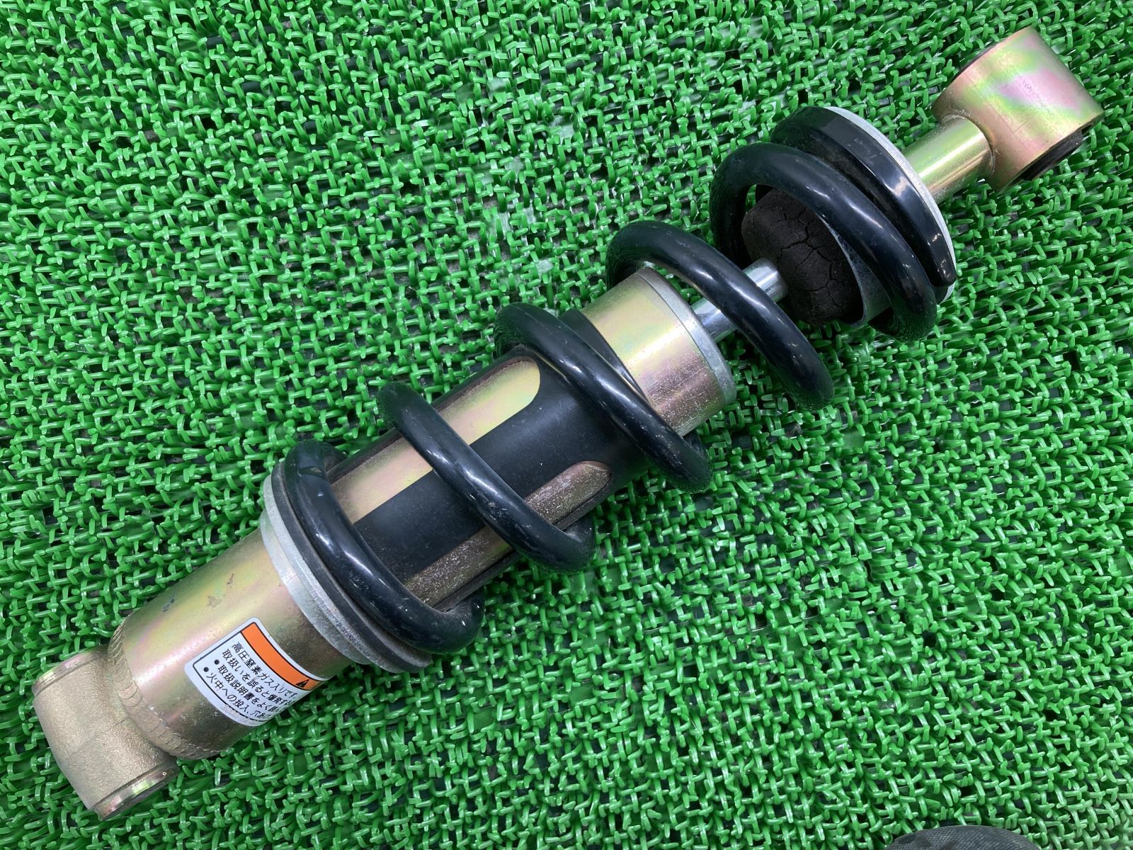 TW200リアサスペンション リアショック 純正