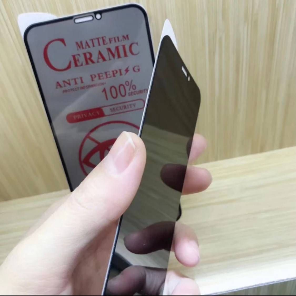 iPhone13promax用♡新商品‼️割れない×超覗き見防止‼️最強iPhone