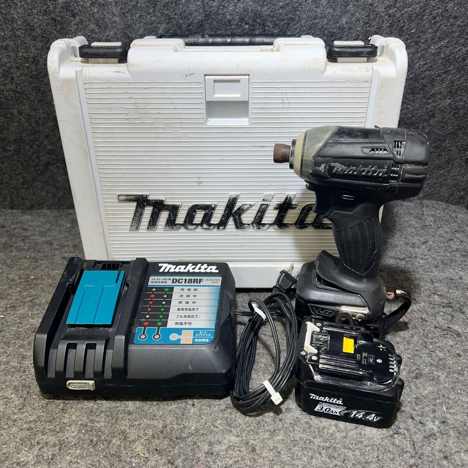 ☆マキタ(makita) コードレスインパクトドライバー TD138DRFXB ☆マキタ(makita) コードレスインパクトドライバー TD138DRFXB